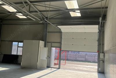 Inchiriez hala doua spati separate de 216 mp - 1