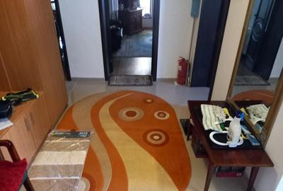 Casă cu 5 camere cu Teren 500 Mp în Titulescu - 8