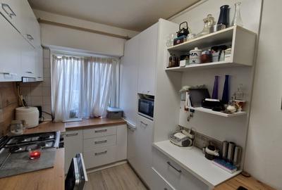 Apartament cu 3 camere decomandat în Central - 13