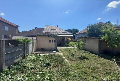 Doua case alipite in Titulescu - 5