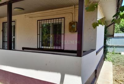 Movilita - vanzare casa 5 cam plus livada pe rod si teren 1800 mp - 14