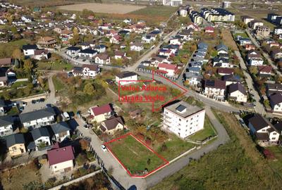 Teren Construcții intravilan de 600 mp, în Cug - 2
