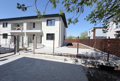 Duplex cu 3 camere cu Canalizare în Sud - 20