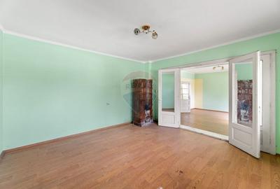 Casa spatioasa in Pancota ideala pentru doua familii - 6