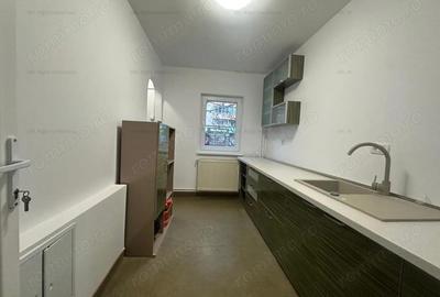 Spațiu comercial, de 55 mp, în Griviței