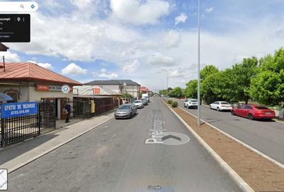 Spațiu comercial, de 28 mp, în Exterior Vest - 1