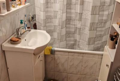 Garsonieră semidecomandată în Far