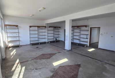 Spațiu comercial, de 70 mp, în Argeșelu - 2