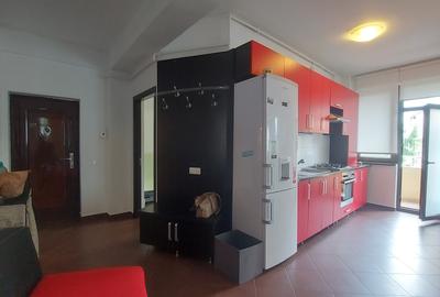Apartament cu 3 camere decomandat, mobilat în 1 Mai - 1