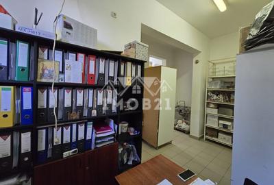 VANZARE SPATIU COMERCIAL PARTER  ZONA 9 MAI - 7