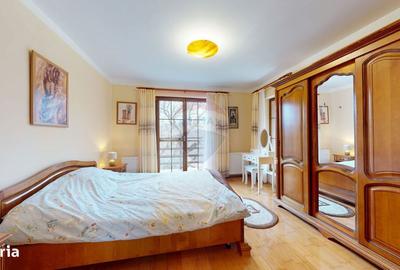 Casă cu 6 camere cu Teren 10331 Mp în Bran - 15