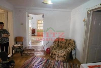 Casă cu 1 camere cu Teren 1756 Mp în Central - 18