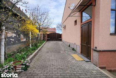 Casă cu 3 camere decomandat cu Teren 680 Mp în Păuliș - 2