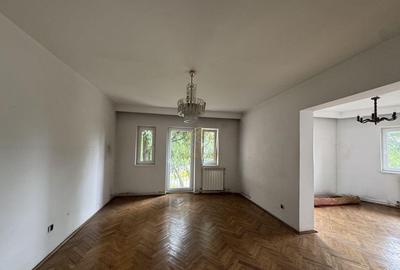 De vanzare-Apartament Etajul 1 cu suprafata utila de 112M... - 2