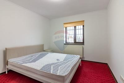 Spațiu comercial, de 374 mp, în Central - 10