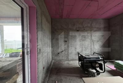 Casă cu 4 camere cu Teren 600 Mp în Pielești - 11