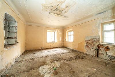 Casă cu 9 camere și curte interioară – Centru Istoric Sibiu - 9