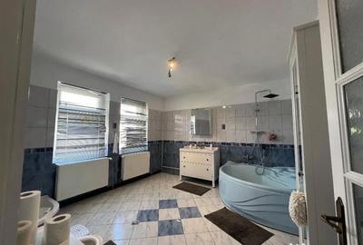 Casă cu 5 camere cu Teren 947 Mp în Aradul Nou - 6