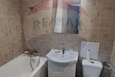 Apartament cu 2 camere decomandat, mobilat în Uverturii