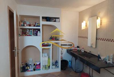 Casa/ vila de vanzare cu 700 mp teren in Gheraiesti str. Frunzei Bacau - 18