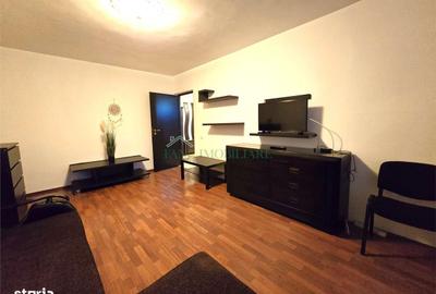 Apartament cu 3 camere decomandat, mobilat în Băneasa