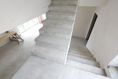 Casă cu 4 camere cu Canalizare în Dâmbul Rotund - 13