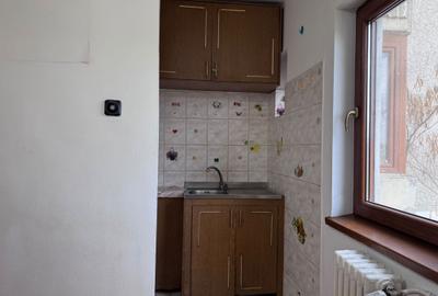 Apartament cu 3 camere decomandat în Lotus - 2