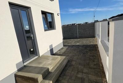 Duplex la cheie - mosnita noua- asfalt! - 2