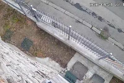 Casă cu 2 camere cu Teren 83 Mp în Vitan - 2