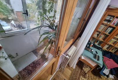 Apartament cu 3 camere semidecomandat, mobilat în Tătărași - 13