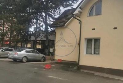 Casă cu Teren 450 Mp în Central - 4