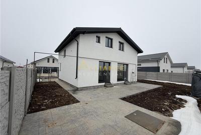 Casă individuală cu 4 camere cu Teren 370 Mp în Berceni - 2