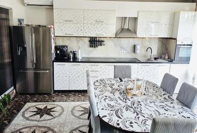 Duplex cu 6 camere cu Canalizare în Florești - 3