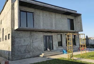 Casa de vanzare - Vanatori,cartier Mailo,jud. Galati -