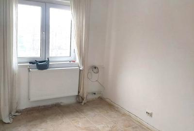 Garsonieră semidecomandată în Rahova