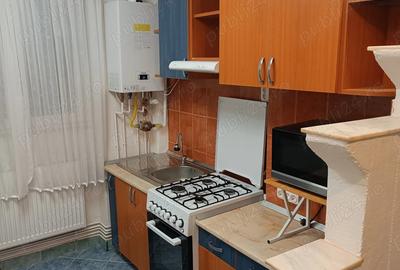 Chirie apartament 2 camere, Carpati 1, et. 2 - 5