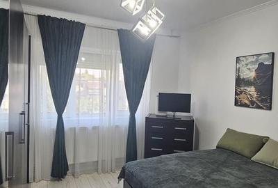 Ap renovat, 2 camere, et. 4/10, zona Ghe. Lazar! - 8