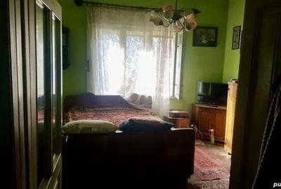 Vand casa ultracentrl Simeria din caramida acces de pe 2 strazi. - 4