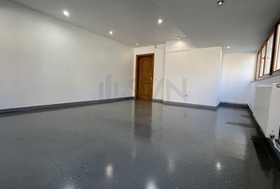 Apartament cu 3 camere decomandat în Micro 11 - 3