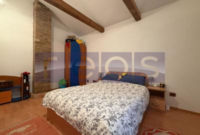 Casă individuală cu 4 camere cu Canalizare în Central - 8