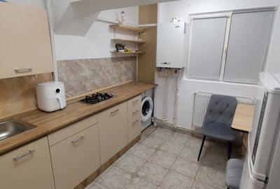 Vand Garsoniera la Parter zona Crang - 1