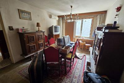 Apartament cu 3 camere semidecomandat în Vitan - 2