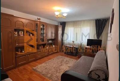 Apartament 2 camere confort 1 decomandat in zona Unirii Sud
