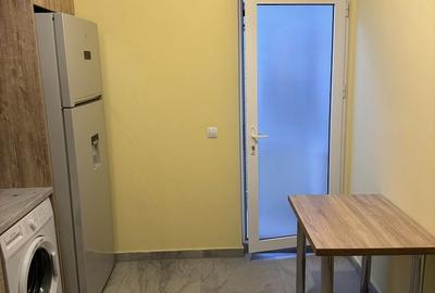 Garsonieră decomandată în Central - 3