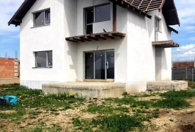 Casa spatioasa 4 camere, 136mp utili, 520 teren, finisata, i Casa spatioasa 4 camere, 136mp utili, 520 teren, finisata, i - 2