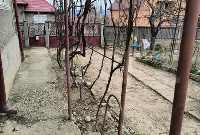 Casă cu Teren 600 Mp în Central - 6