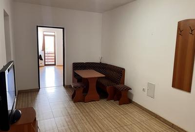 Apartament cu 3 camere decomandat, mobilat în Vasile Aaron - 5