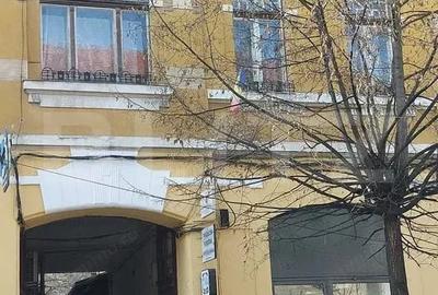 Apartament cu 3 camere decomandat în Ultracentral - 1