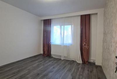 Apartament cu 3 camere decomandat în Iosia - 4
