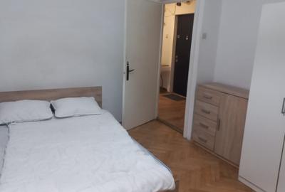 Apartament 2 camere, decomandate, zona centrala Apartament 2 camere, decomandate, zona centrala - 4